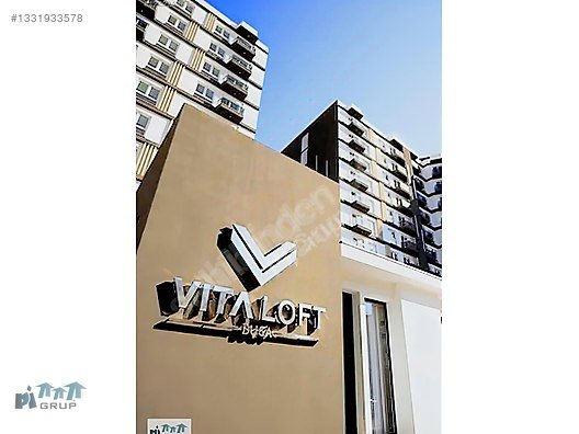 BUCA VİTALOFTA HAVUZLU SİTEDE FULL EŞYALI 1+1 KİRALIK DAİRE