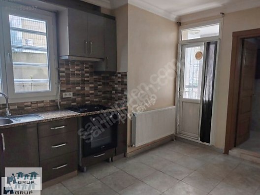 BORNOVA'DA SATILIK 1+1 DAİRE